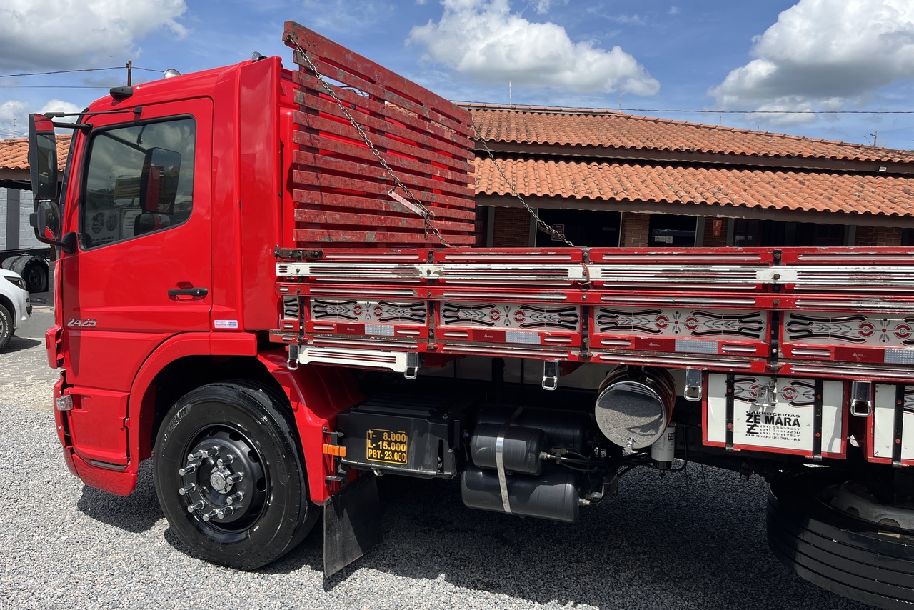 Mercedes Benz Atego 2425 - 11/11 10