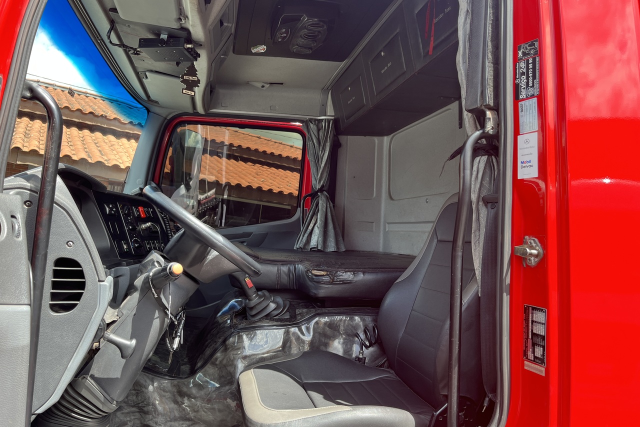 Mercedes Benz Atego 2425 - 11/11 12