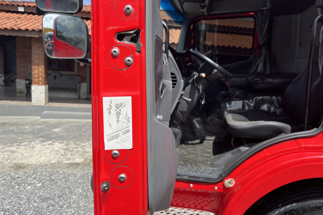 Mercedes Benz Atego 2425 - 11/11 14