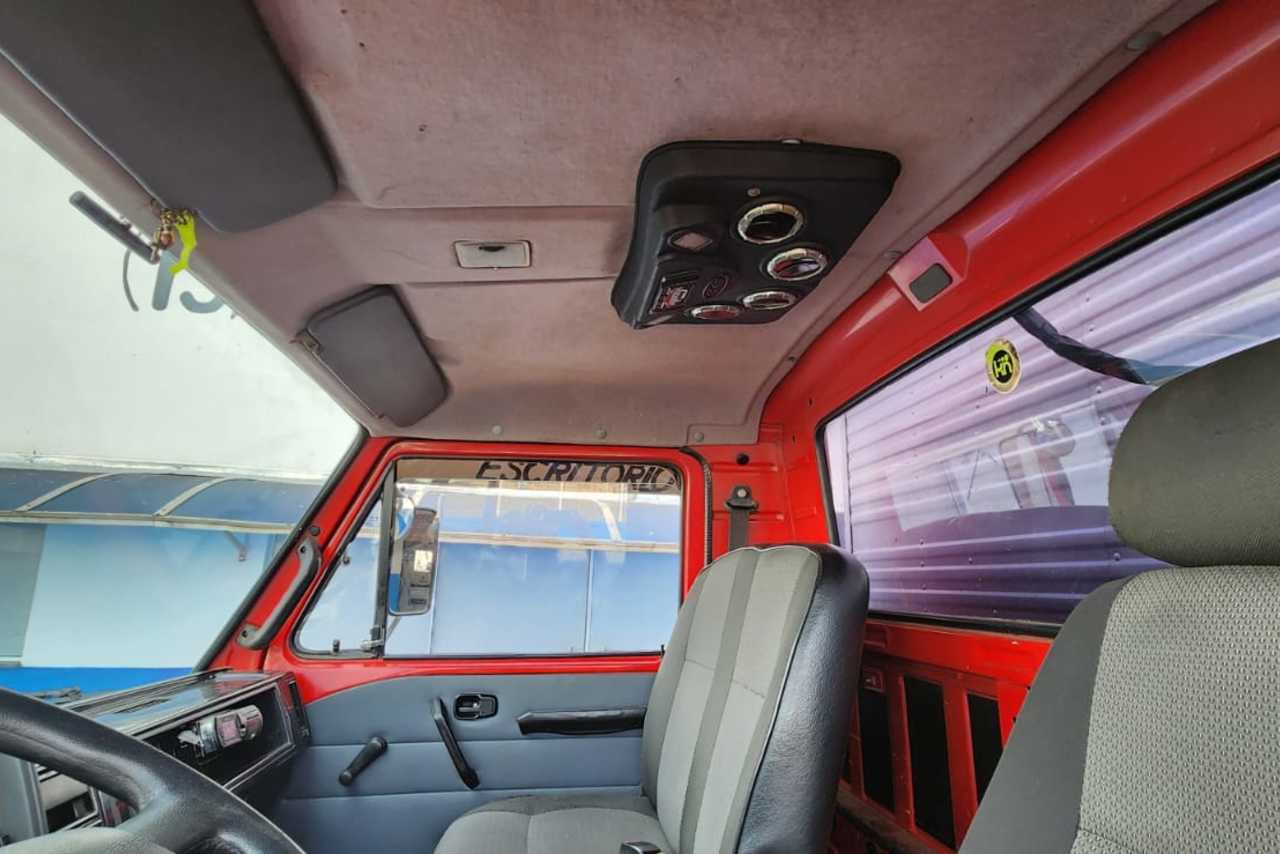 Volkswagen 8 140 - 95/95 13