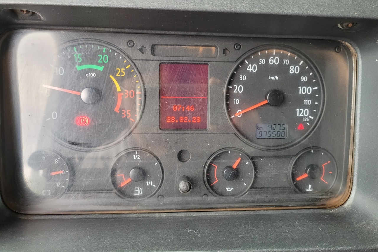 Volkswagen 24-250 E Constellation 3-Eixos - 09/10 10