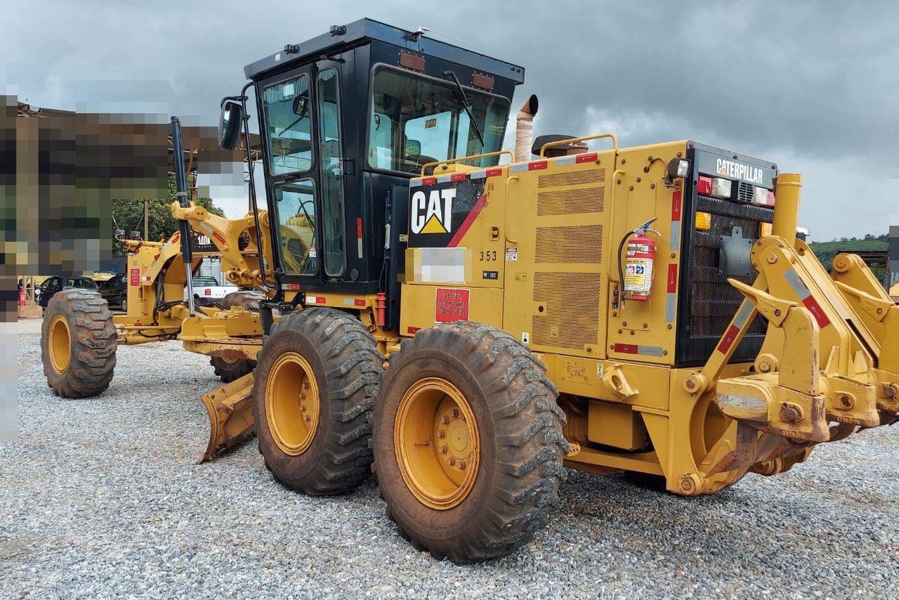 Caterpillar 140K - 18/18 6