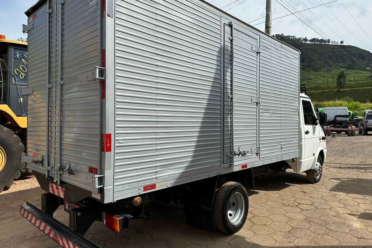 Iveco 4912 - 02/02 4