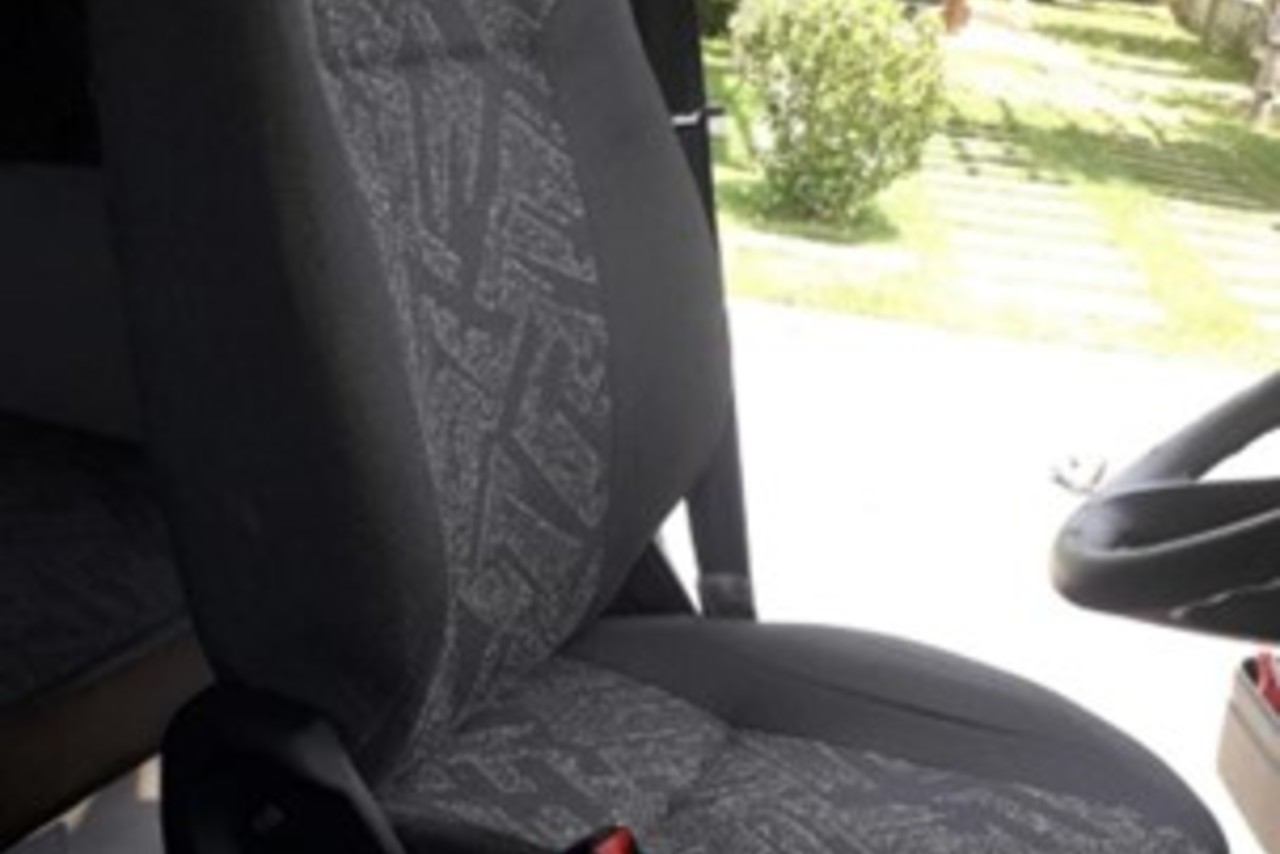 Mercedes Benz MB 1635 - 13/13 10