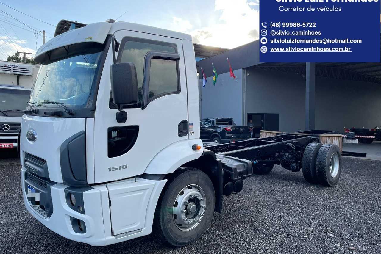 Ford Cargo 1519 - 13/13 11