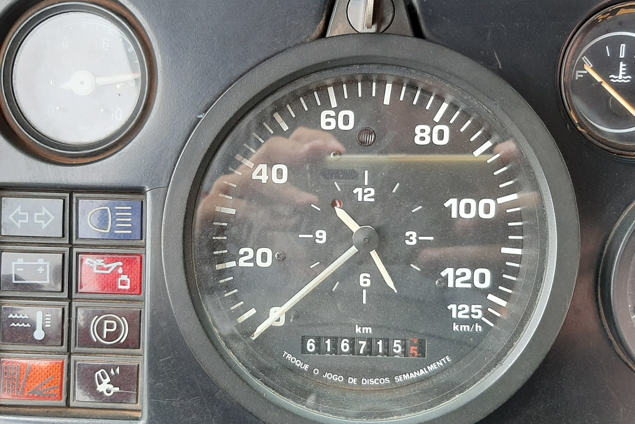 Agrale 8500 - 01/02 11