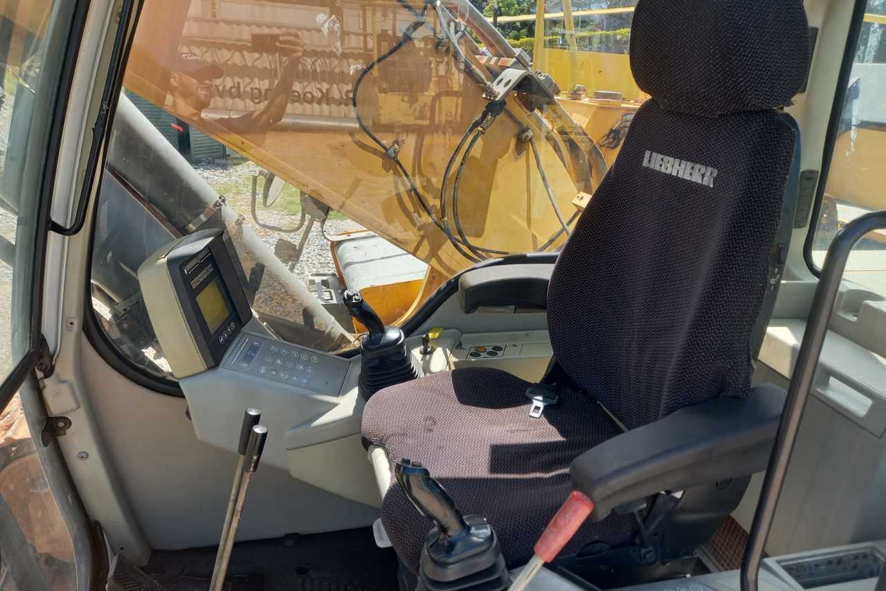Liebherr 944 - 14/14 14
