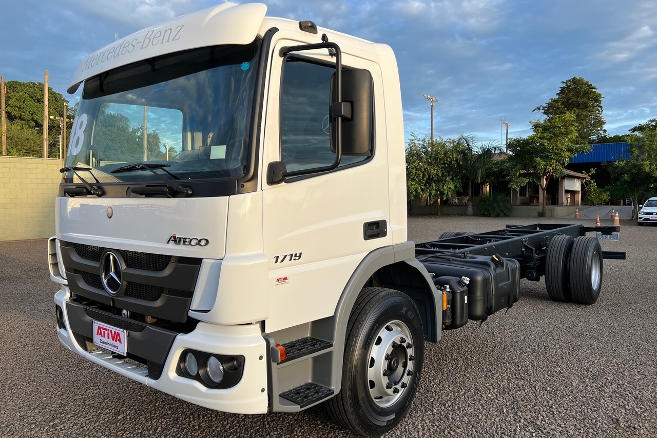 Mercedes Benz Atego 1719 - 18/18 3