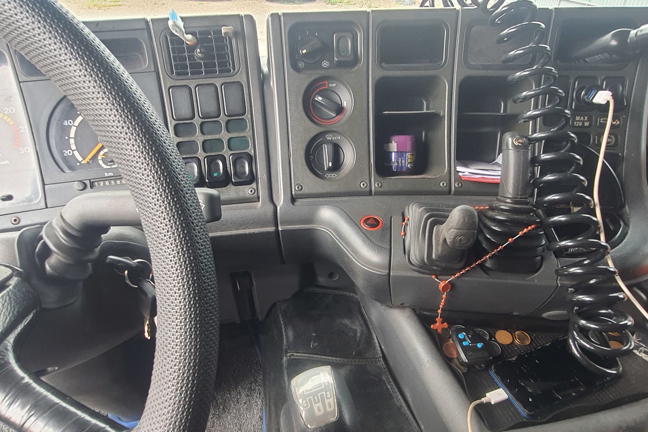 Scania 124 360 - 04/05 7