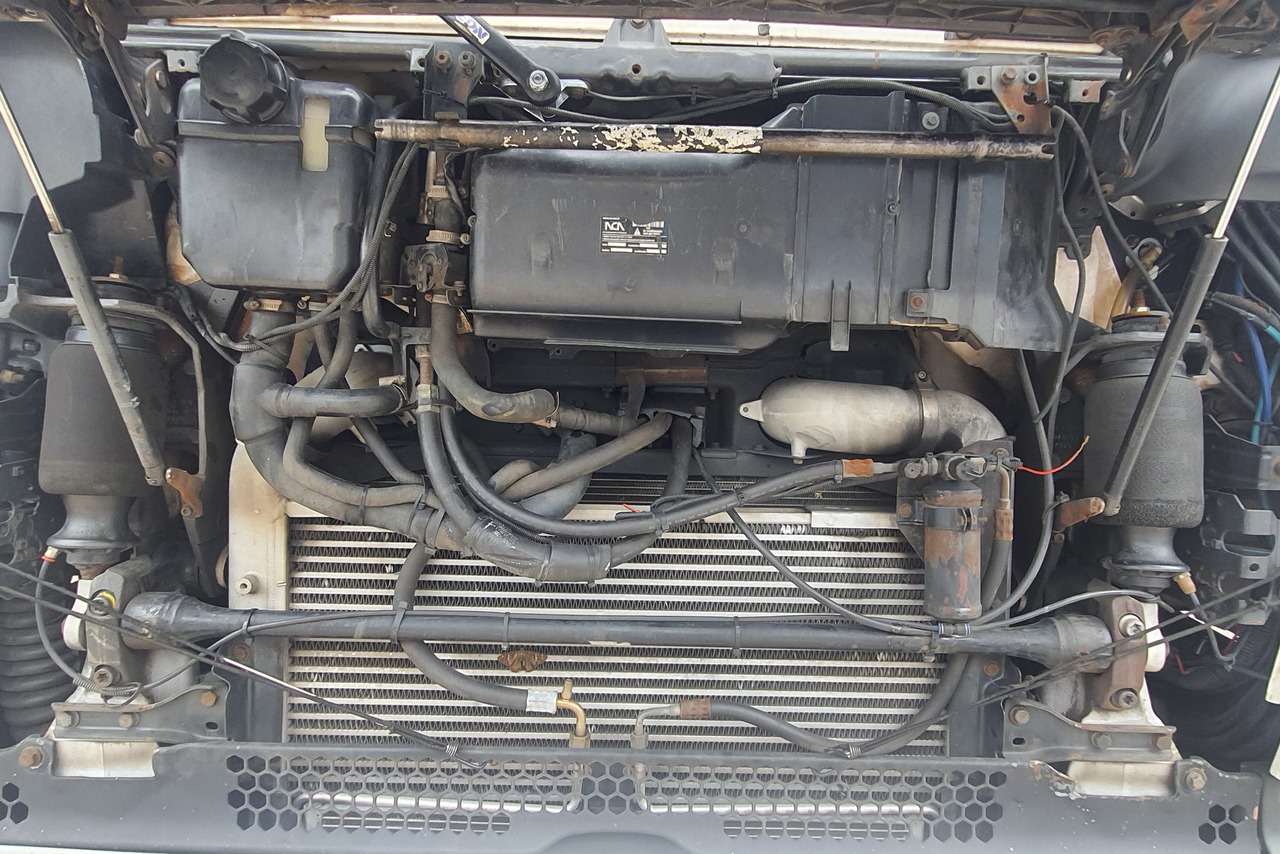 Scania 124 360 - 04/05 8