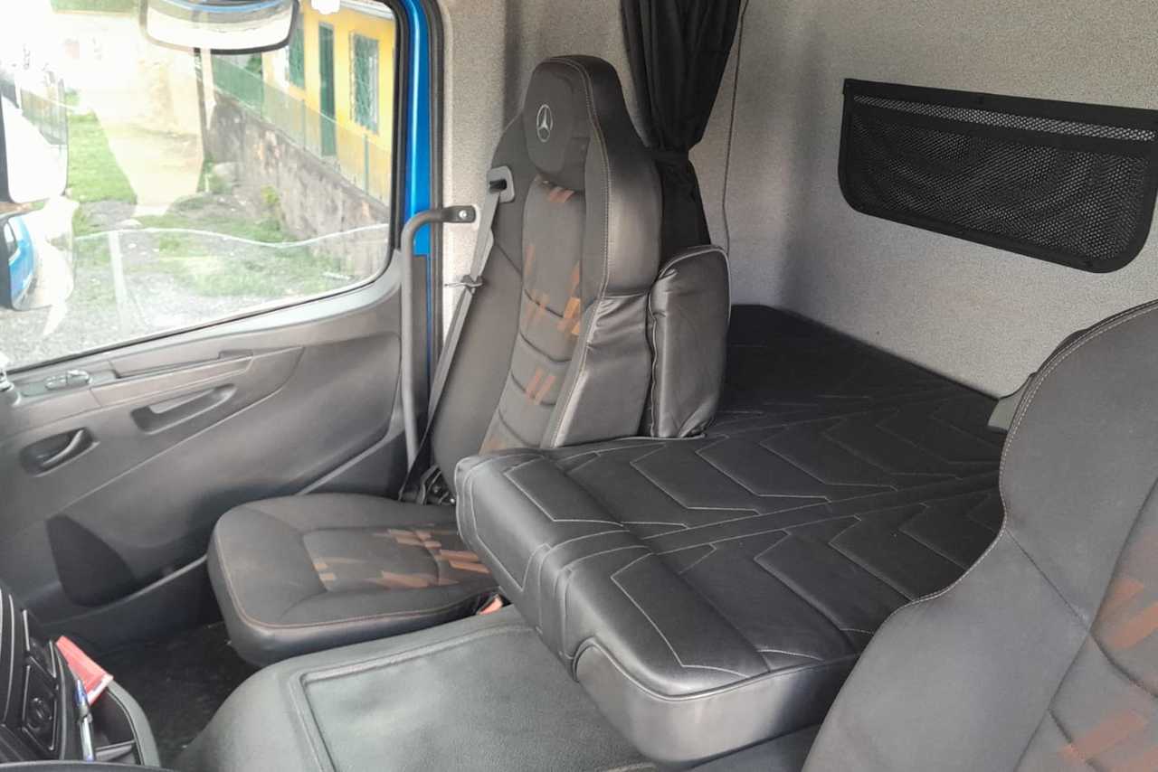 Mercedes Benz Atego 3030 - 21/22 2