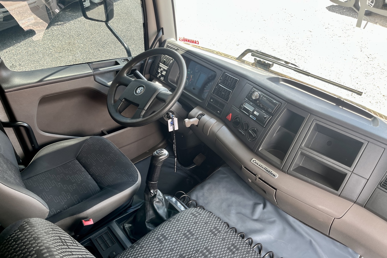 Volkswagen 24-280 E Constellation 6x2 - 15/15 10