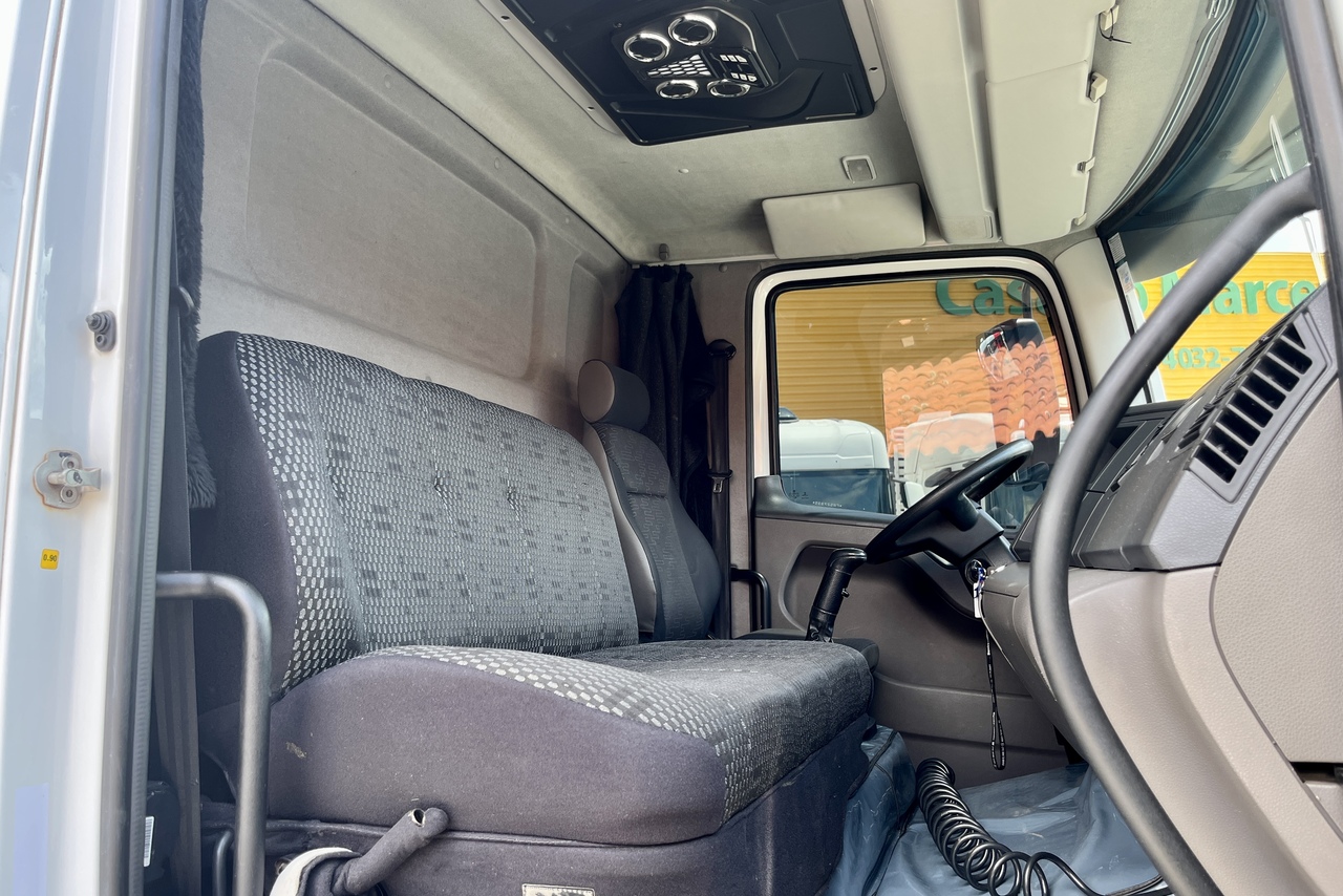 Volkswagen 24-280 E Constellation 6x2 - 15/15 12