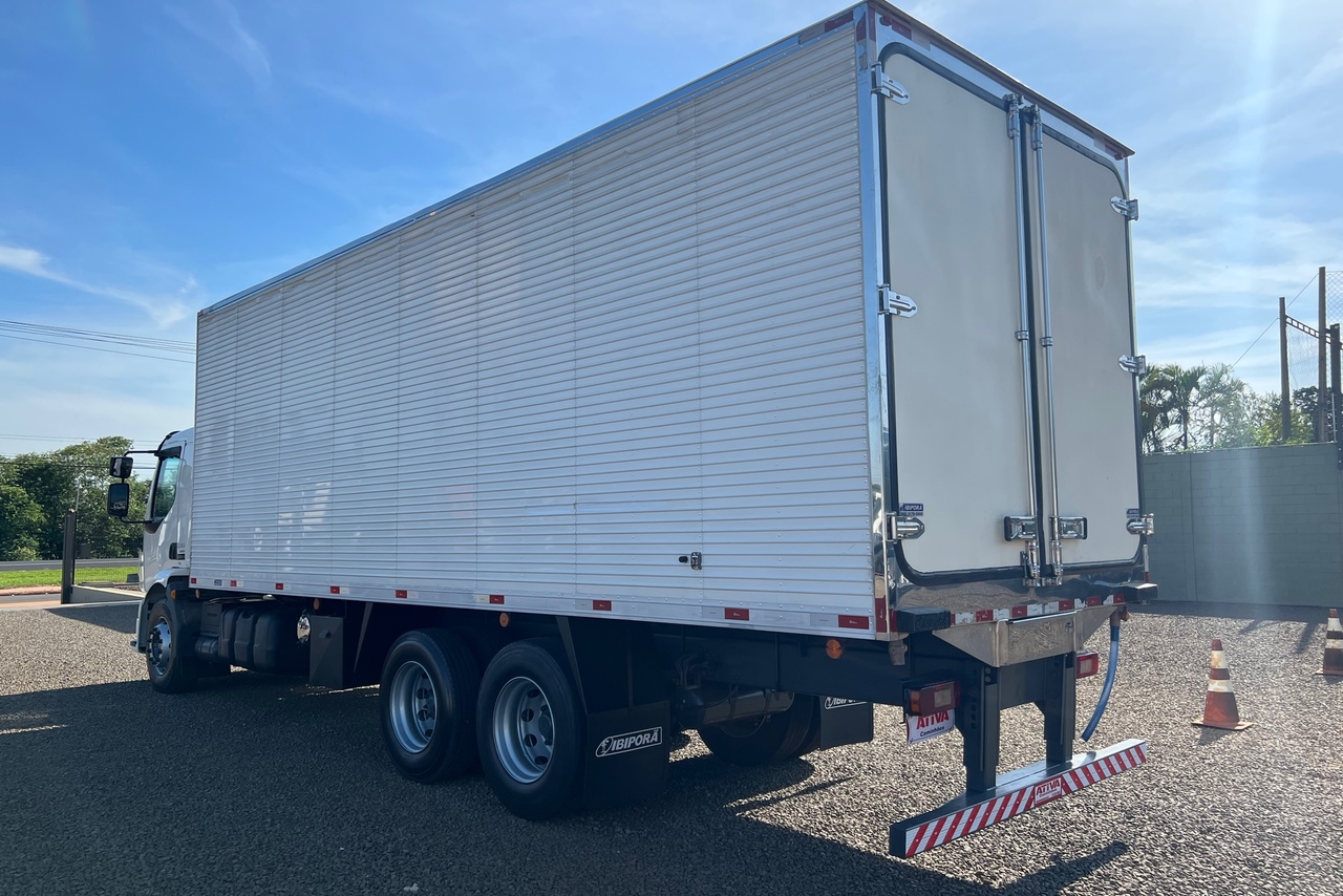 Volvo VM 270 - 17/18 3