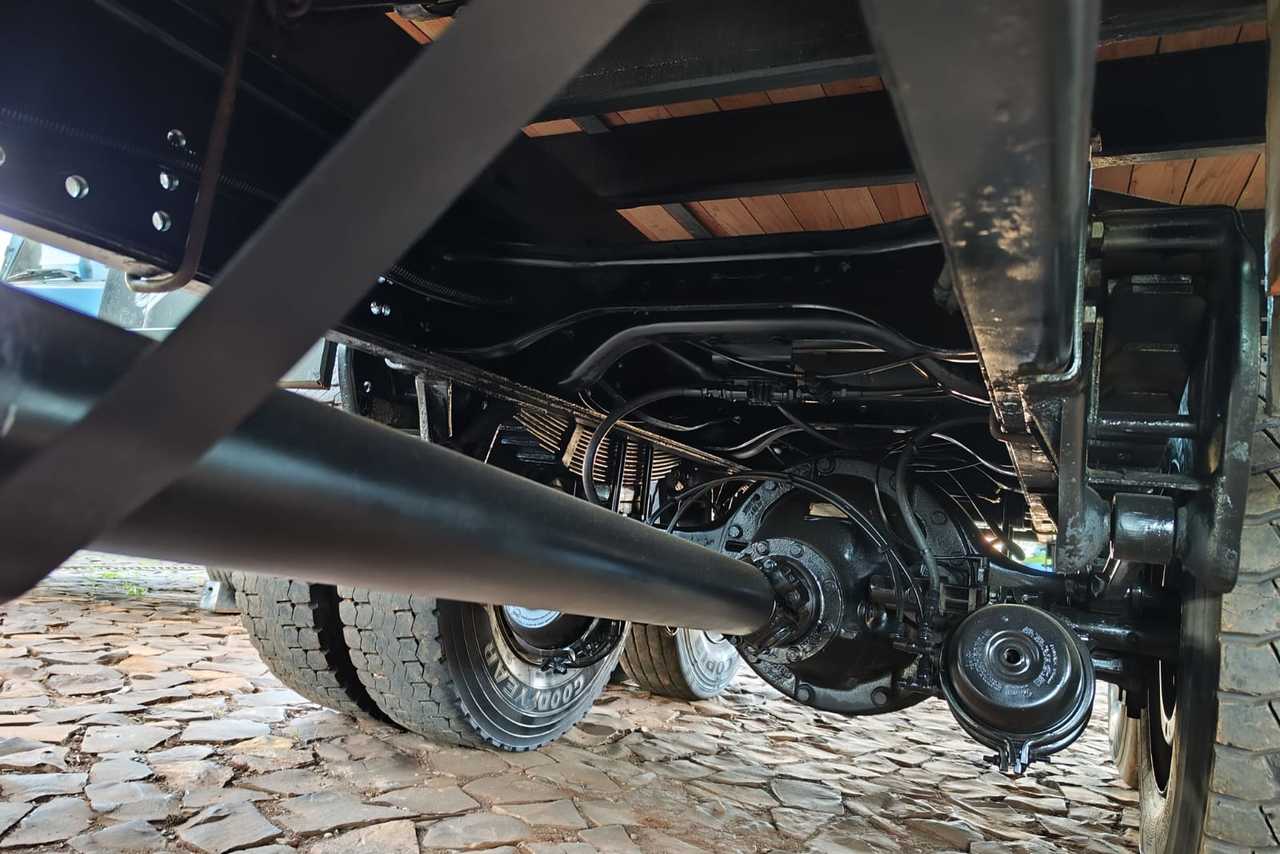 Volkswagen 17 250 - 11/11 9