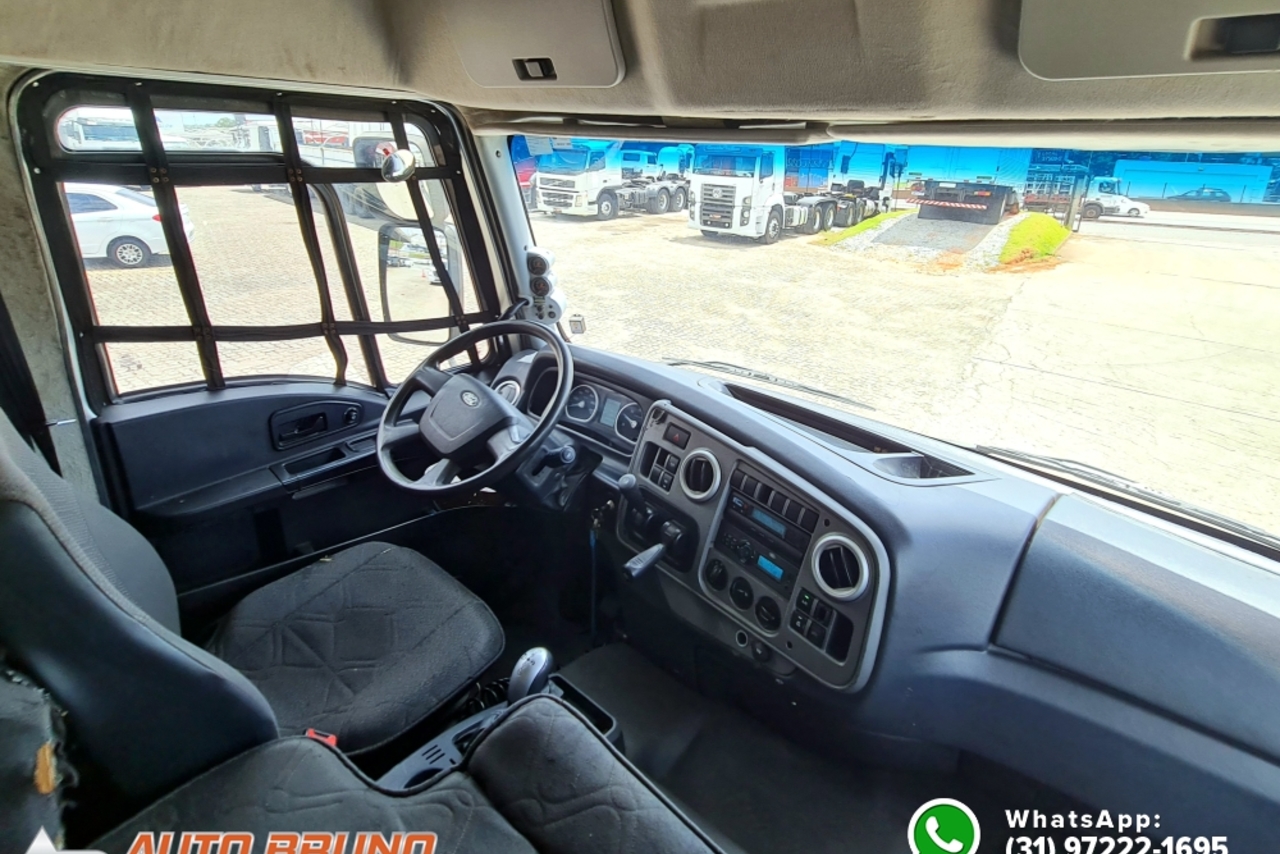 Ford Cargo 2042 - 13/13 17