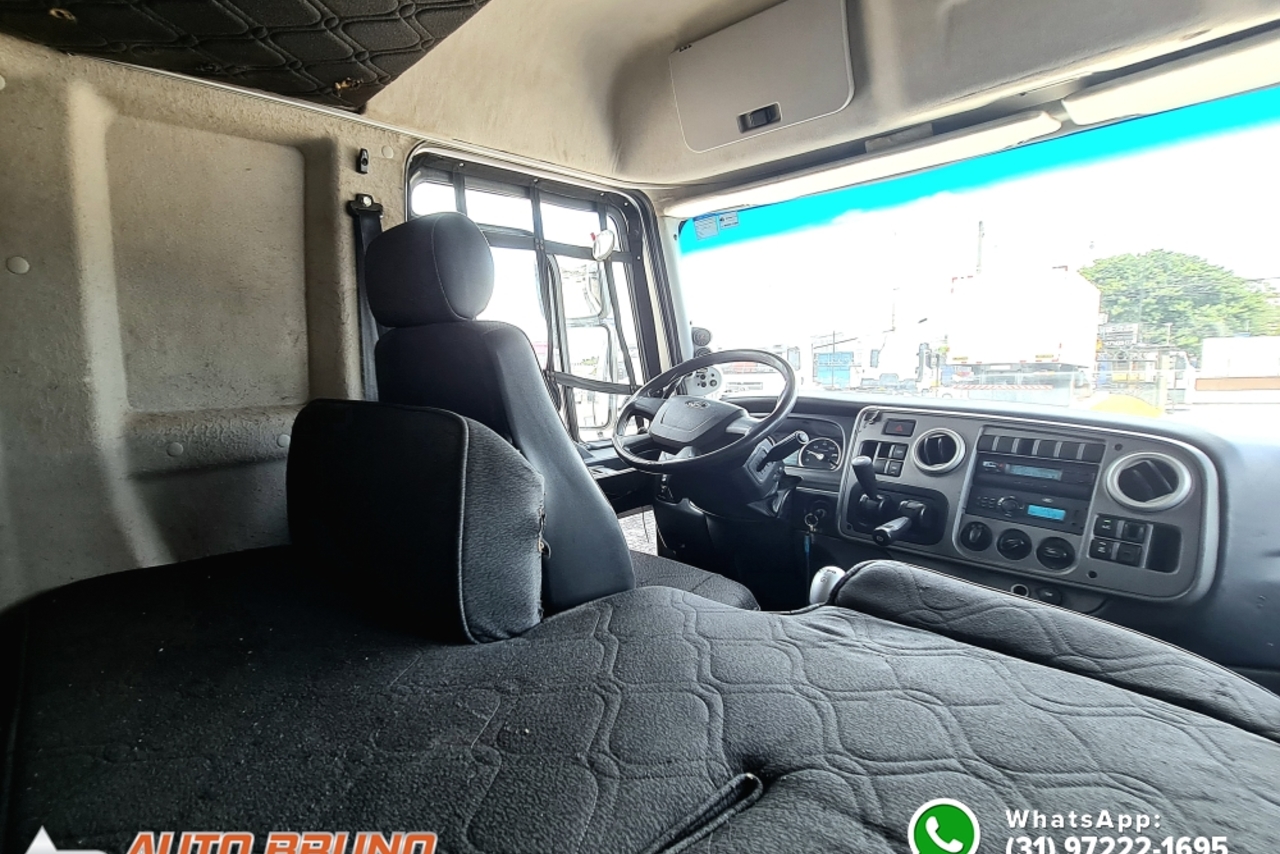 Ford Cargo 2042 - 13/13 18