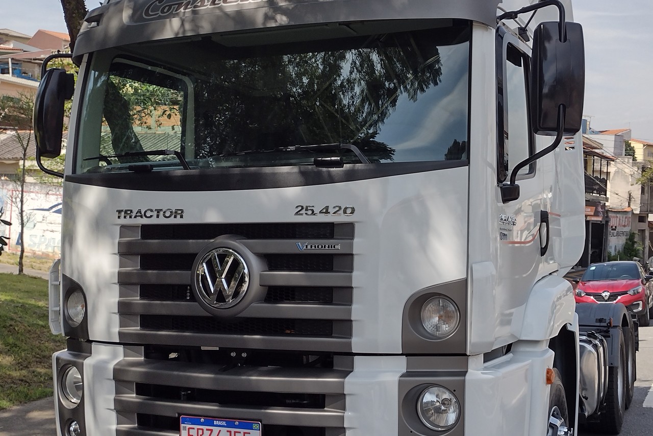 Volkswagen 25 420 - 14/14 6