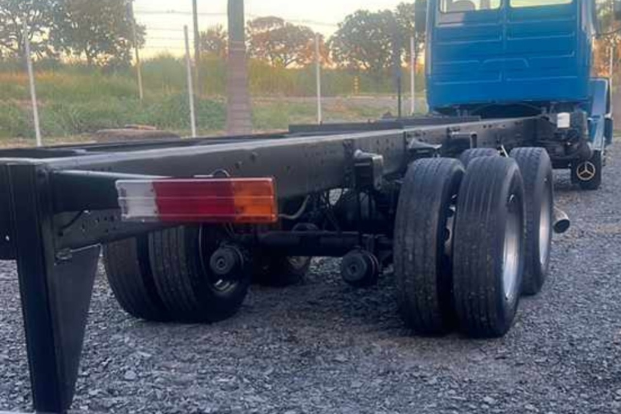 Mercedes Benz MB 1620 - 11/11 7