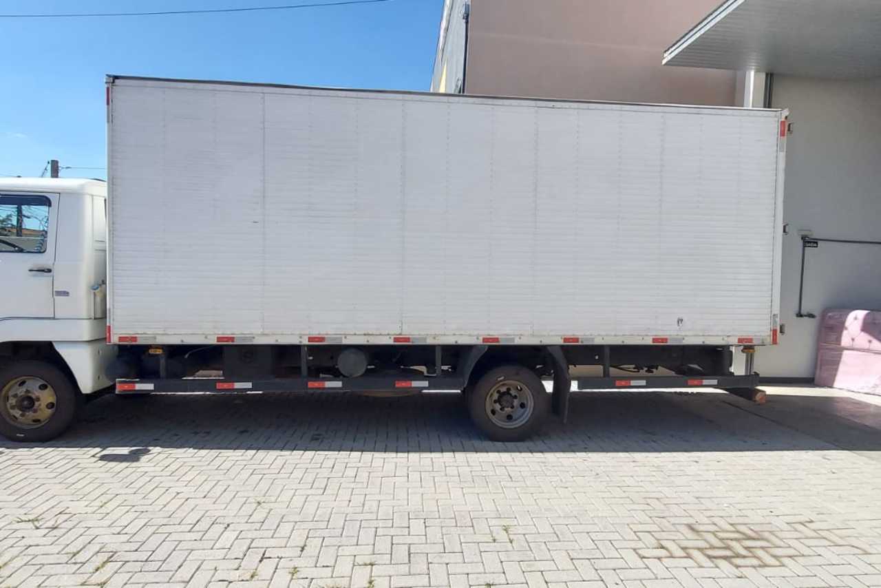 Volkswagen 8 160 - 13/13 12