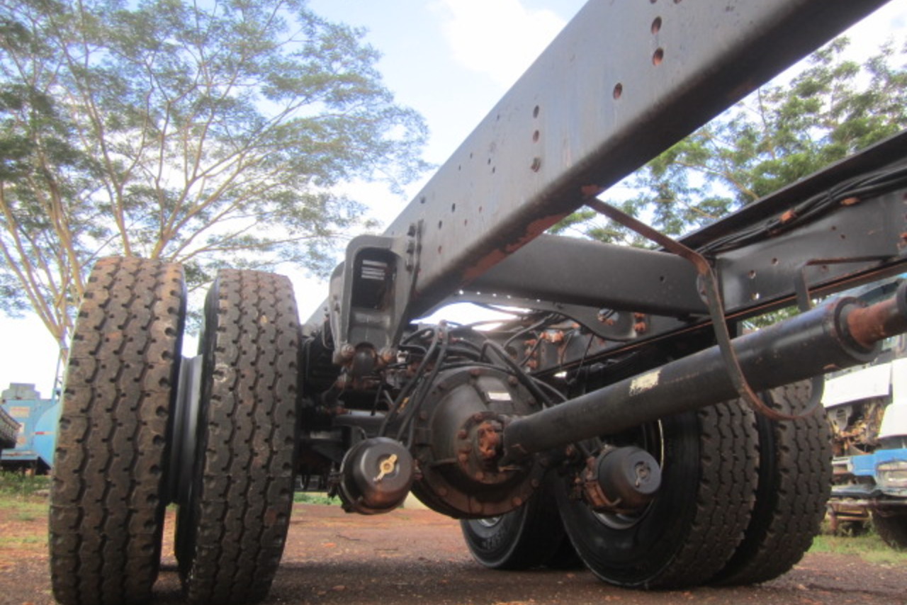 Volkswagen 24-280 E Constellation 6x2 - 14/14 5