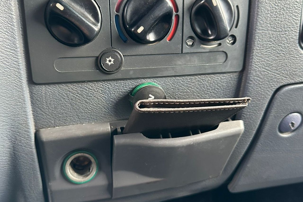 Mercedes Benz MB 1620 - 11/11 7