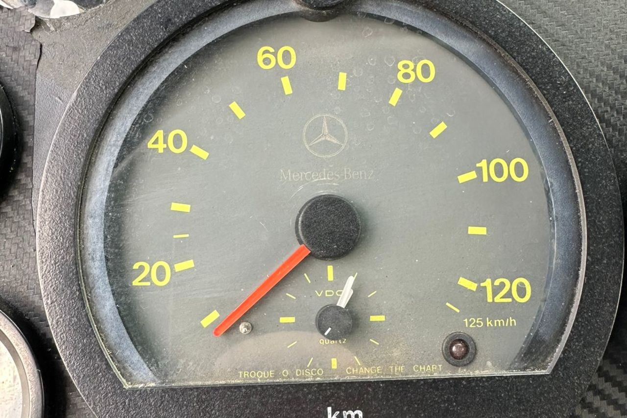 Mercedes Benz MB 1620 - 11/11 11