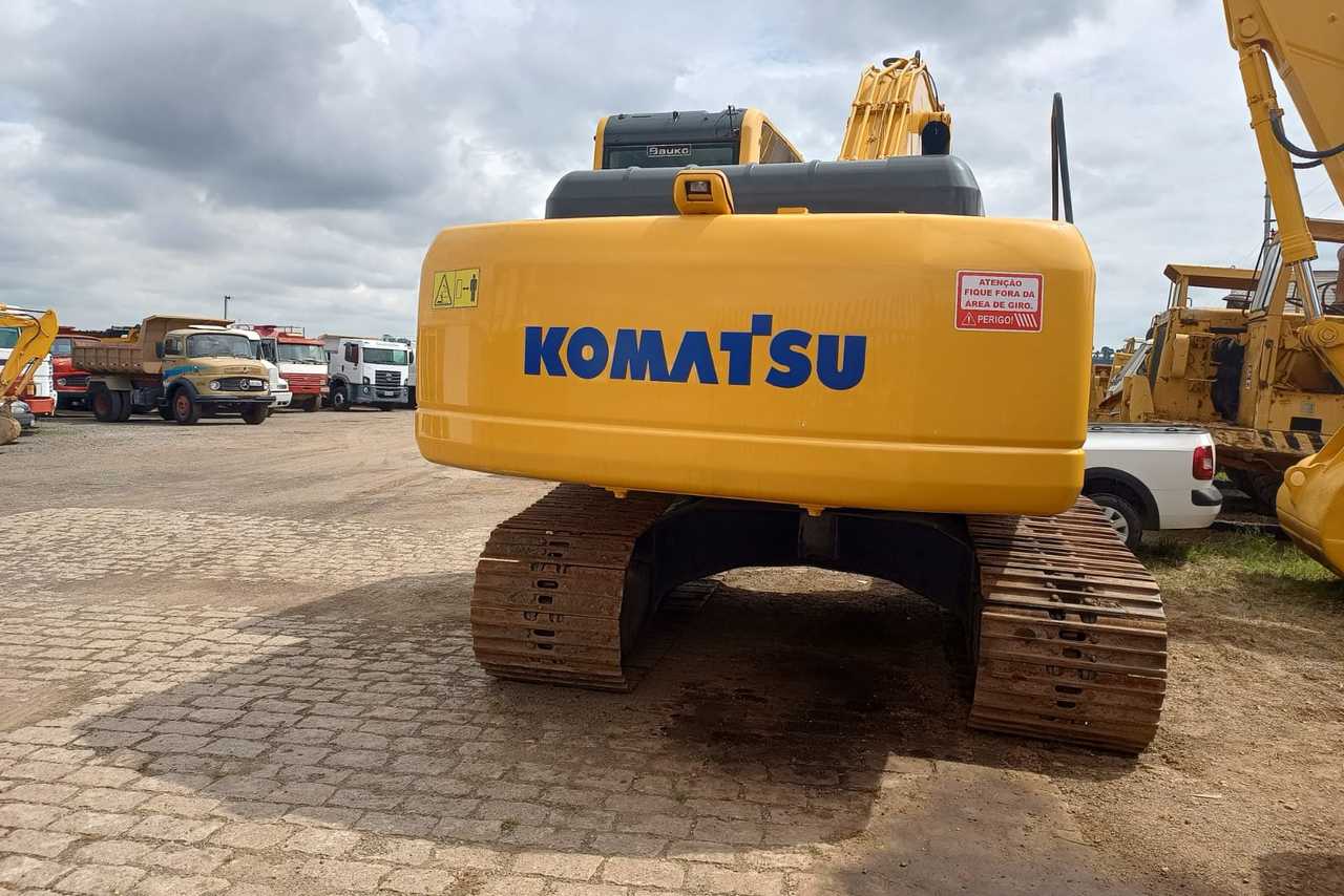 Komatsu PC200 - 11/11 2
