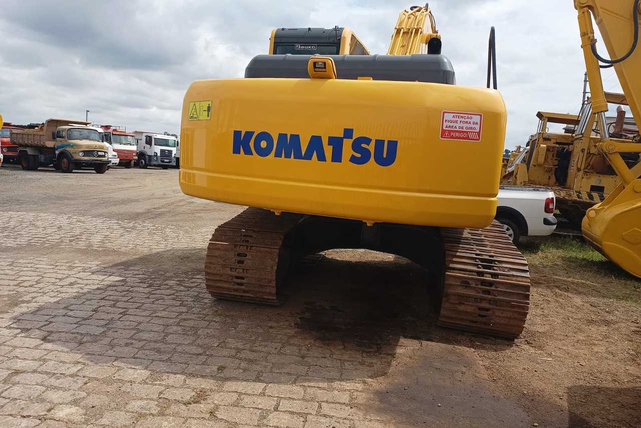 Komatsu PC200 - 11/11 5