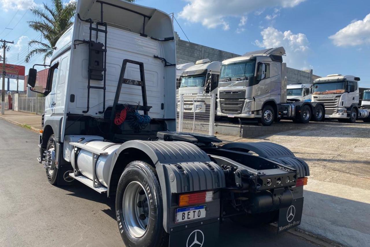 Mercedes Benz Axor 1933 - 09/09 5