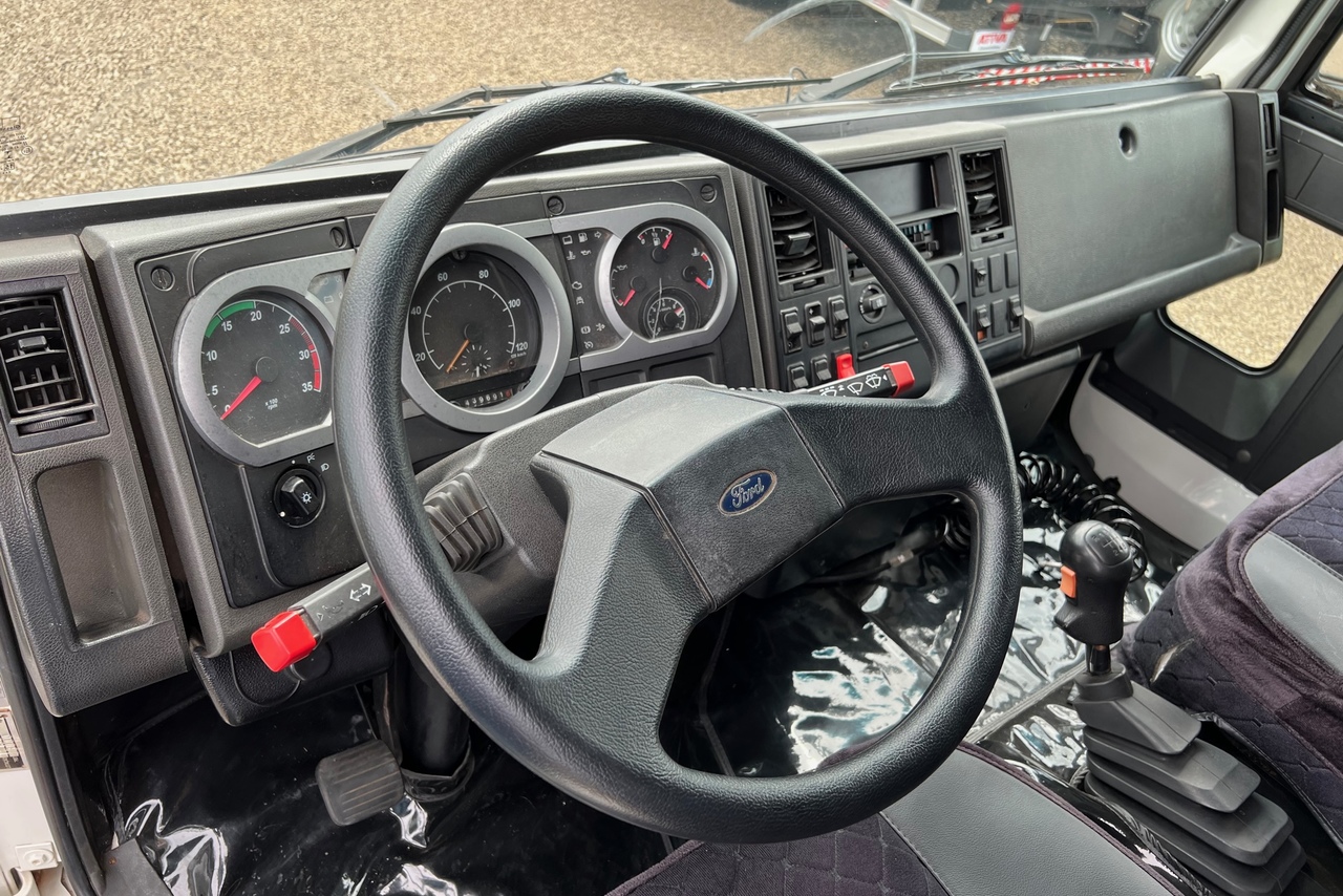Ford Cargo2422 - 09/09 9
