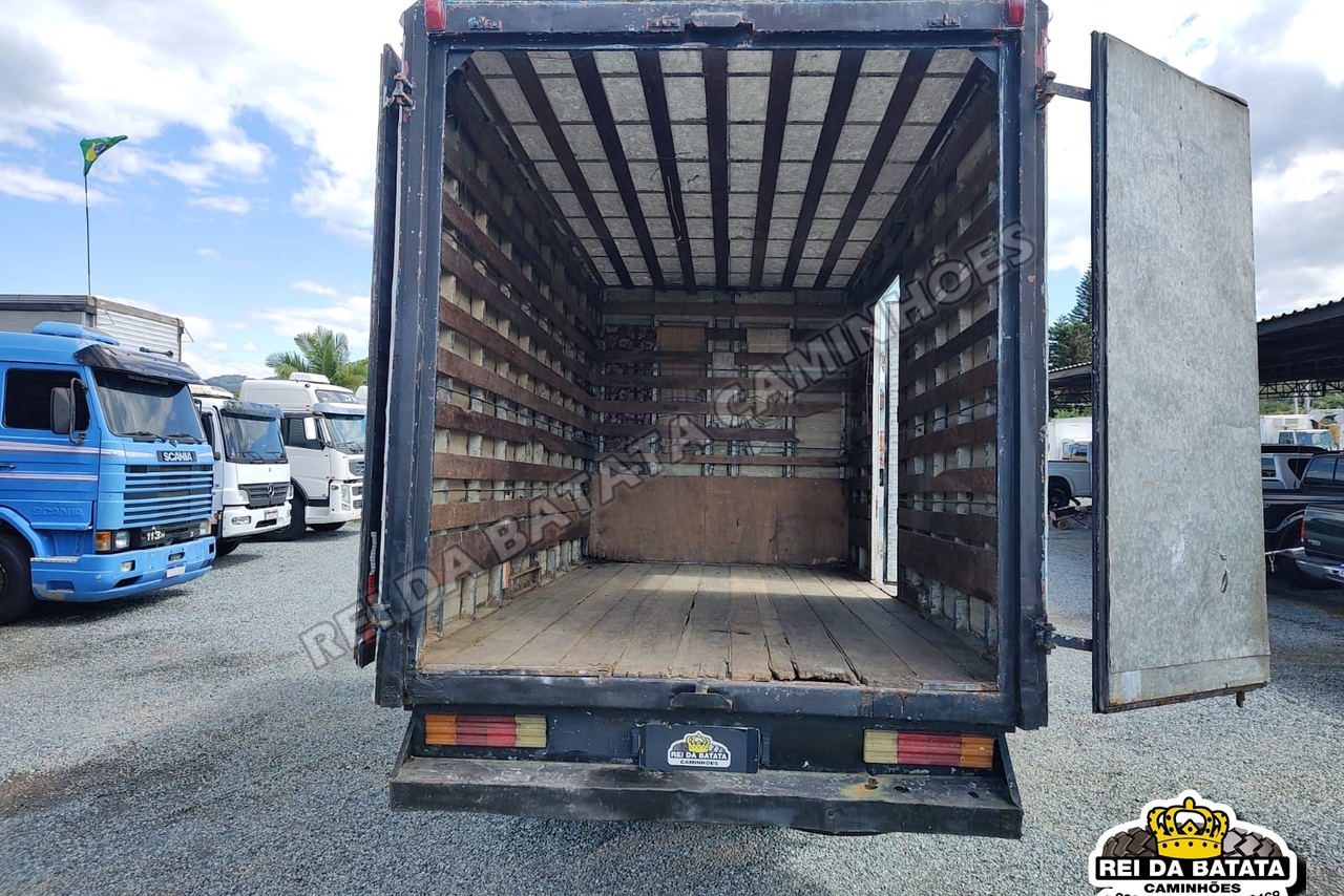 Mercedes Benz MB 608 - 77/77 9