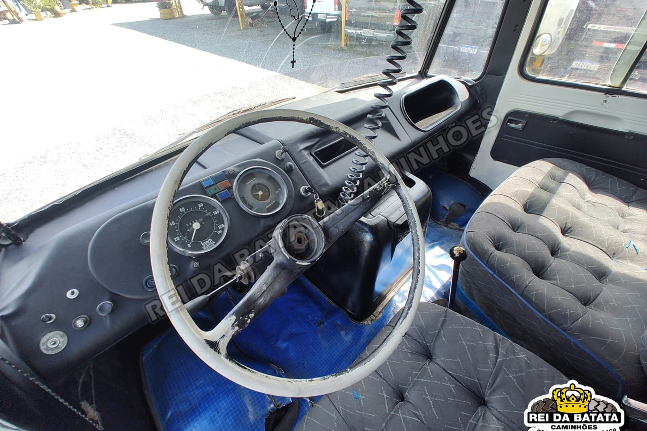 Mercedes Benz MB 608 - 77/77 13