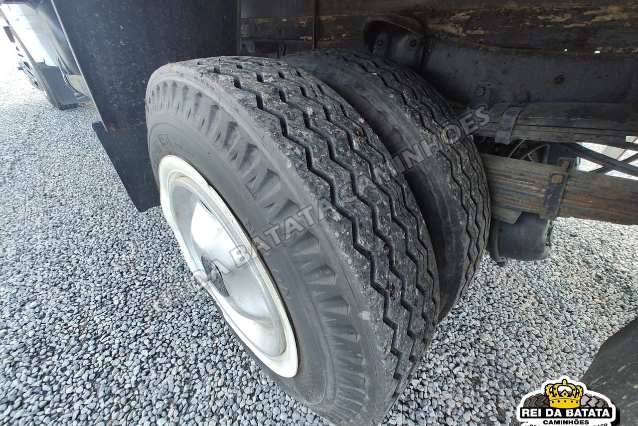 Mercedes Benz MB 608 - 77/77 19