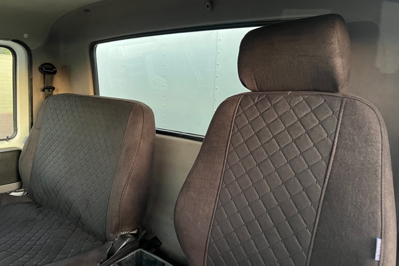Volkswagen 8 160 - 14/14 9