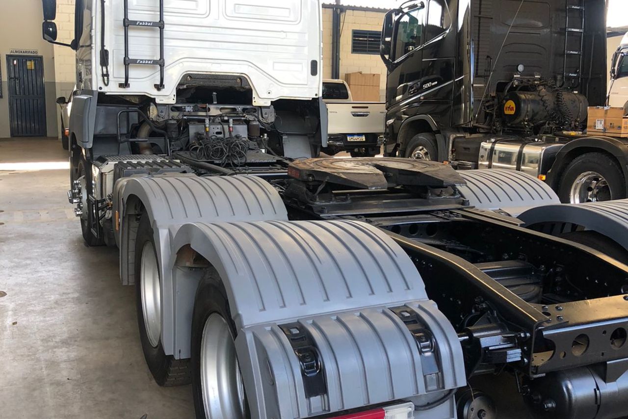 Mercedes Benz Axor 2544 - 18/18 3