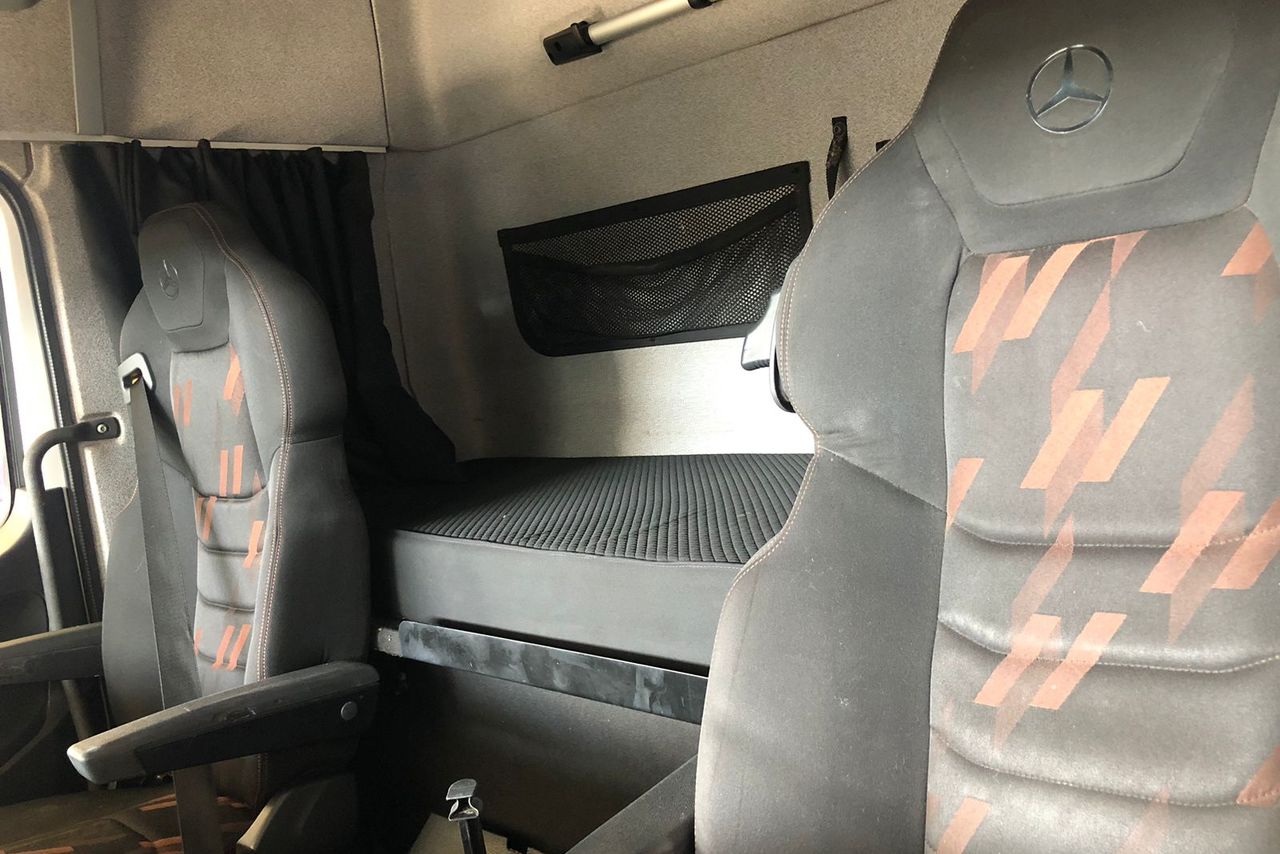 Mercedes Benz Axor 2544 - 18/18 8
