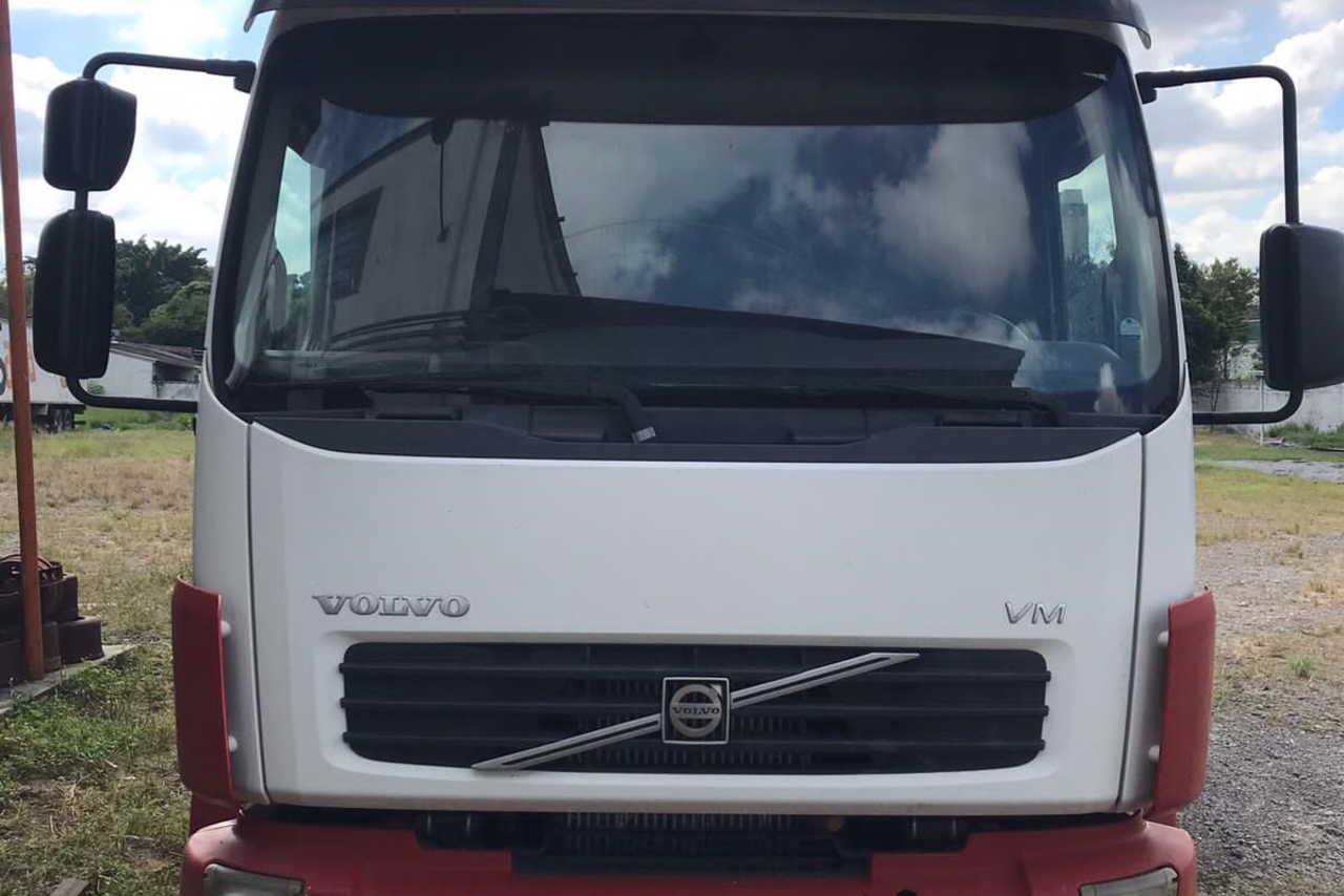 Volvo VM260 - 07/07 3