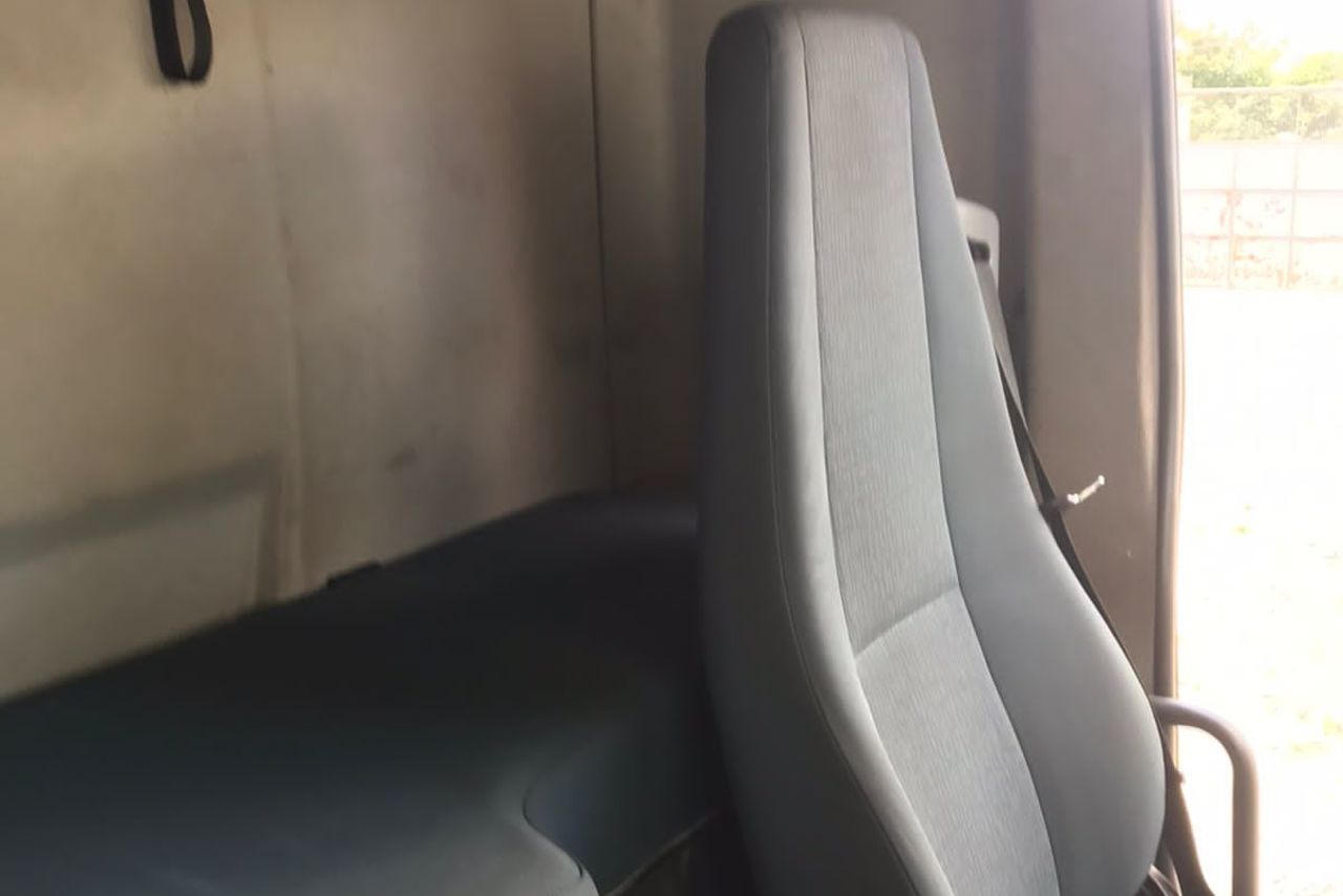 Volvo VM260 - 07/07 9