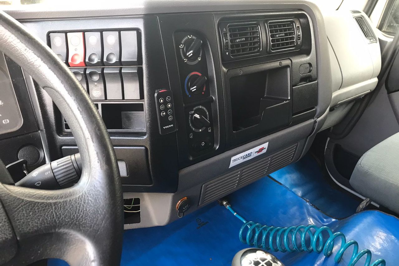Volvo VM260 - 07/07 11