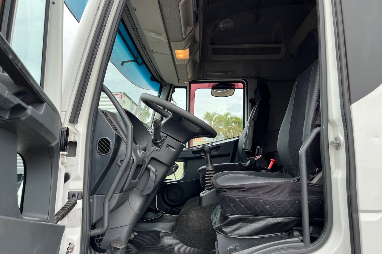 Iveco Tector 24 280 - 12/13 6