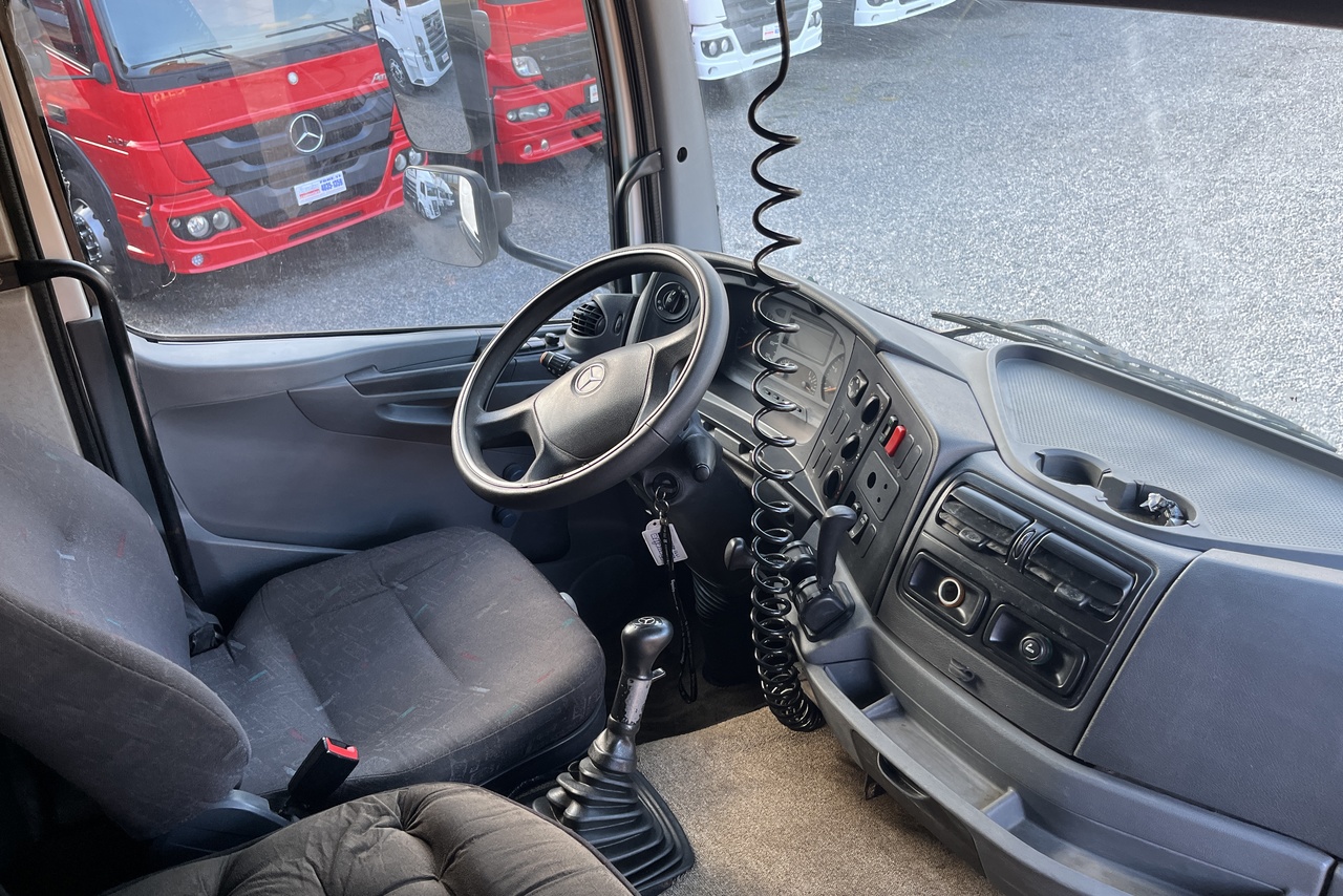 Mercedes Benz Axor 2040 - 08/08 9