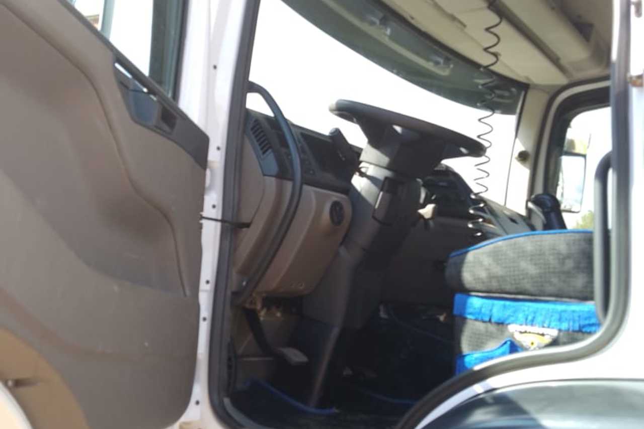 Volkswagen 24 330 - 17/18 11