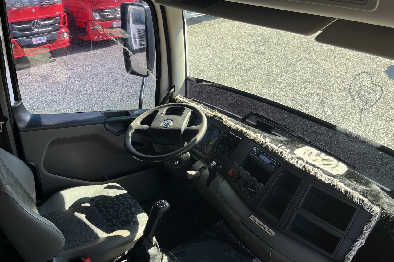 Volkswagen 17 330 - 14/14 11