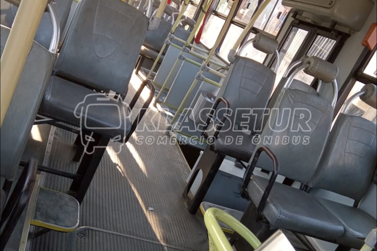 Mercedes Benz Urbano - 05/05 9