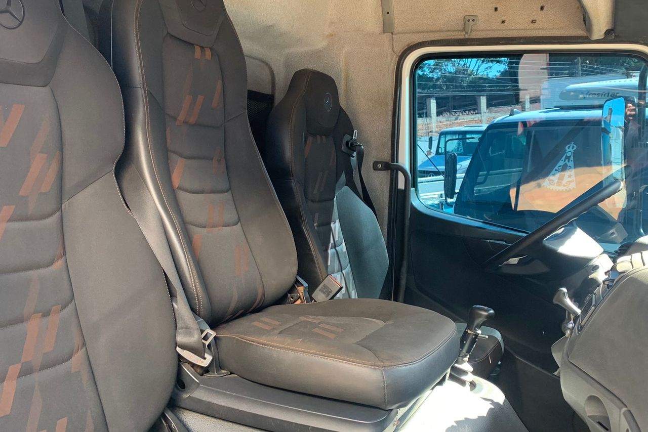 Mercedes Benz ATEGO MB3026 - 17/17 11