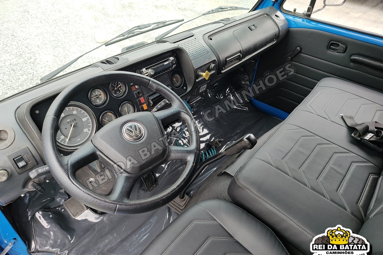 Volkswagen VW 7110 - 90/90 9