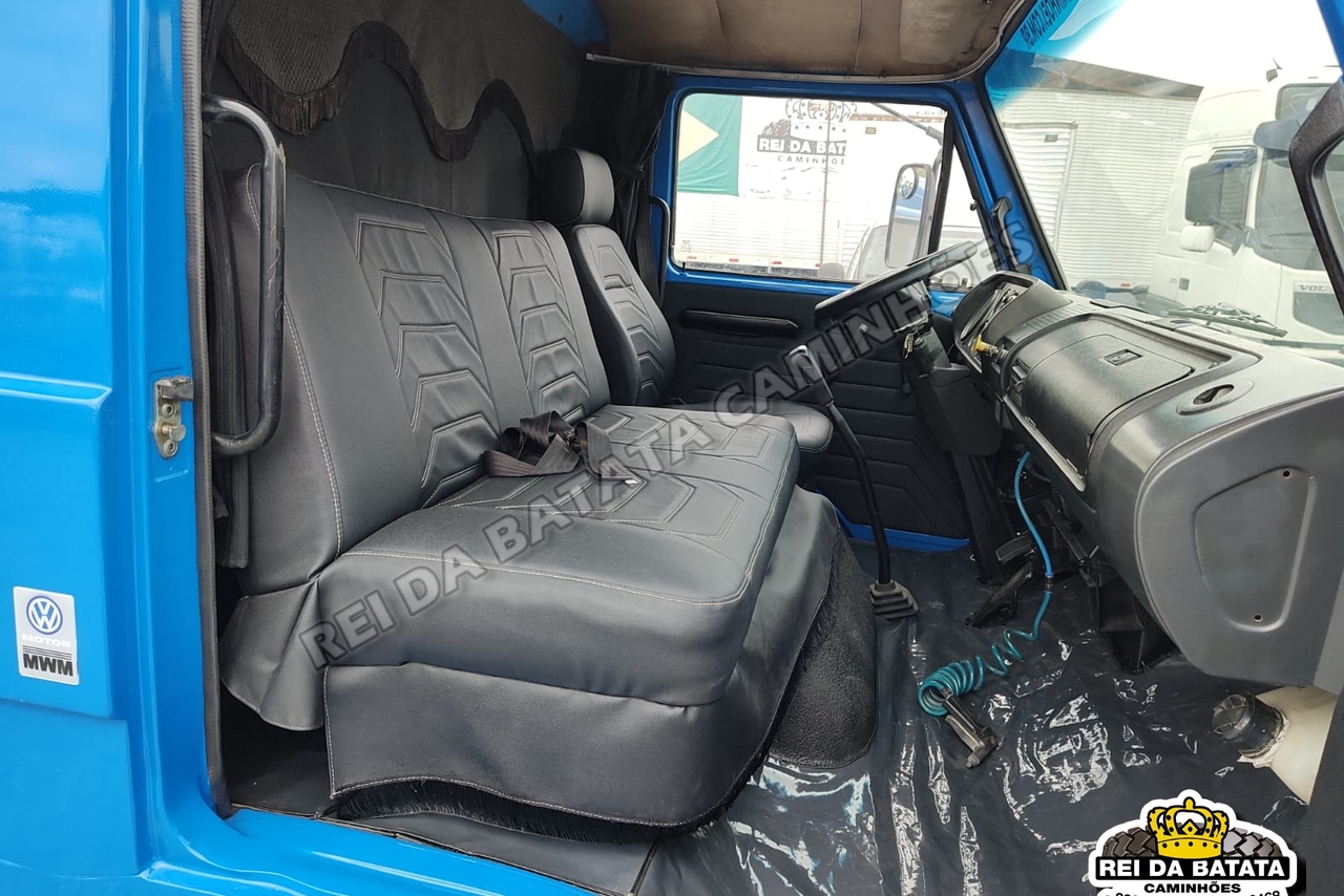 Volkswagen VW 7110 - 90/90 14