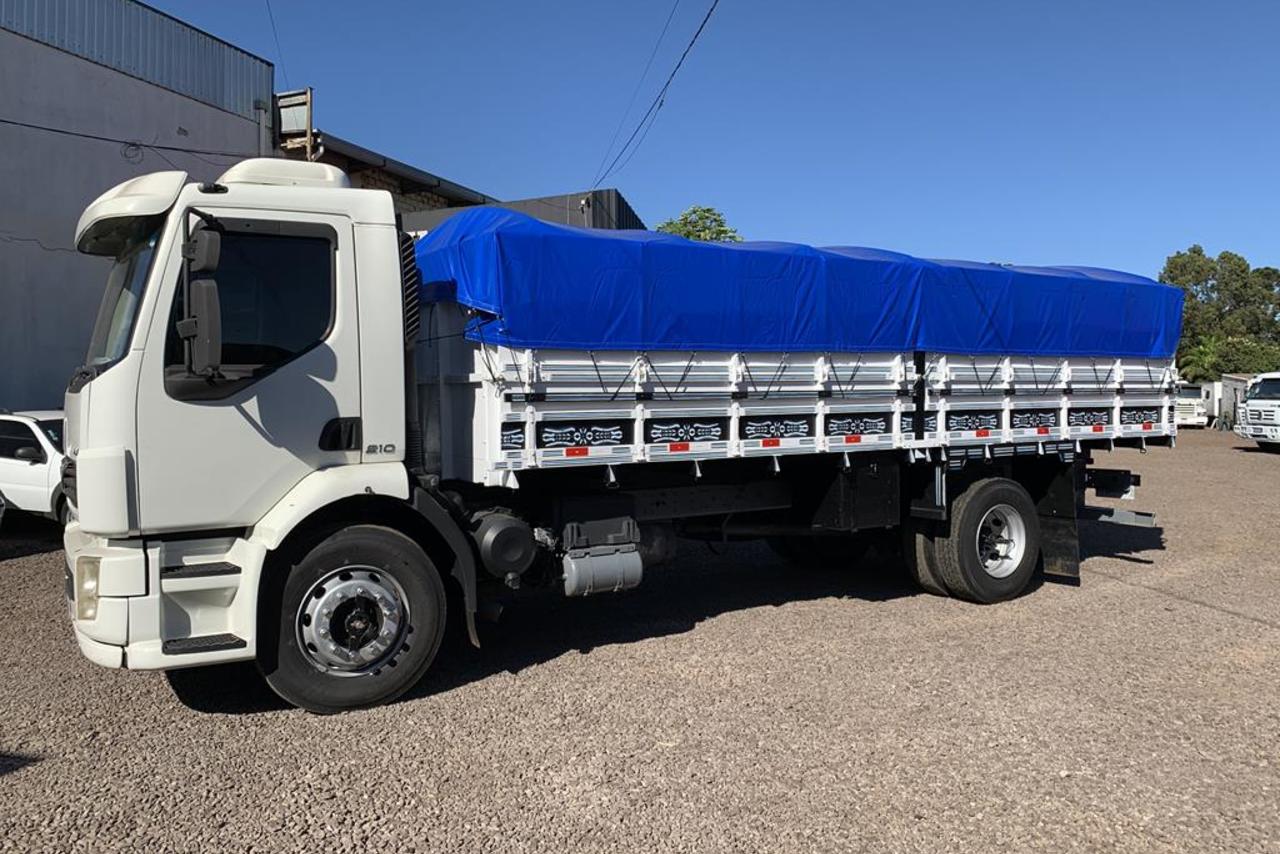 Volvo VM 210 - 07/07 15