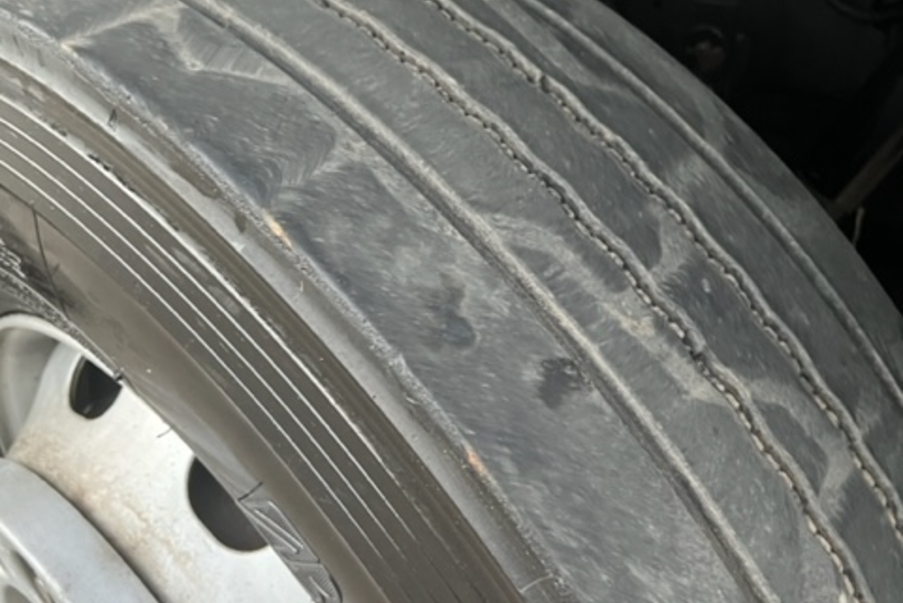 Volkswagen 24-280 E Constellation 6x2 - 13/13 5